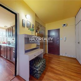 Predaj, trojizbový byt Hnúšťa, Likier - EXKLUZÍVNE HALO REALITY