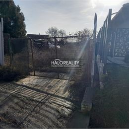 Predaj, pozemok pre rodinný dom 447 m² Dvorníky - EXKLUZÍVNE HALO REALITY