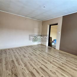 Predaj, trojizbový byt Lubeník - EXKLUZÍVNE HALO REALITY
