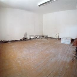 Predaj, rodinný dom Kleňany, s veľkou záhradou