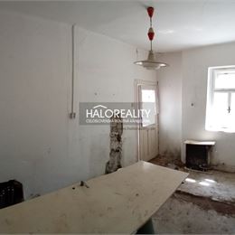Predaj, rodinný dom Kleňany, s veľkou záhradou