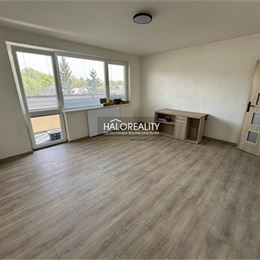 Predaj, trojizbový byt Rimavská Sobota, Vyšná Pokoradz - ZNÍŽENÁ CENA - EXKLUZÍVNE HALO REALITY