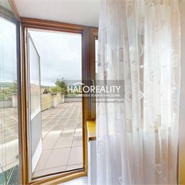 Predaj, rodinný dom Žiar nad Hronom, luxusný so saunou, výťahom a garážou - EXKLUZÍVNE HALO REALITY