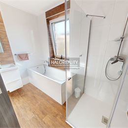 Predaj, rodinný dom Kostolište, Centrum - NOVOSTAVBA - EXKLUZÍVNE HALO REALITY