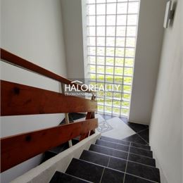 Predaj, rodinný dom Prievidza, Staré Sídlisko - EXKLUZÍVNE HALO REALITY