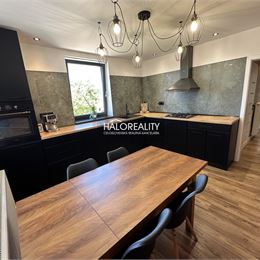 Predaj, rodinný dom Liptovský Hrádok, Dovalovo, Prepis možný 01/2026 - EXKLUZÍVNE HALO REALITY