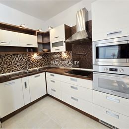 Predaj, trojizbový byt Bratislava Petržalka, Námestie Hraničiarov - NOVOSTAVBA