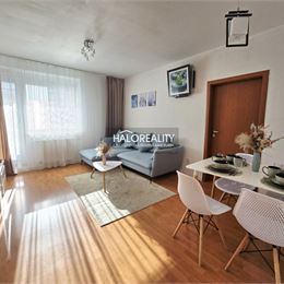 Predaj, trojizbový byt Bratislava Petržalka, Námestie Hraničiarov - NOVOSTAVBA