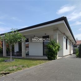 Predaj, rodinný dom Veľké Dvorníky, so zariadením - NOVOSTAVBA - EXKLUZÍVNE HALO REALITY