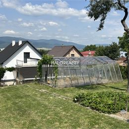 Predaj, rodinný dom Prievidza - EXKLUZÍVNE HALO REALITY