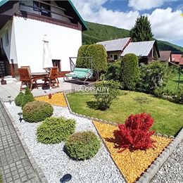 Predaj, rodinný dom Osrblie, štýlová drevenica pri vode na rozľahlom pozemku - ZNÍŽENÁ CENA - EXKLUZÍVNE HALO