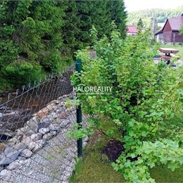 Predaj, rodinný dom Osrblie, štýlová drevenica pri vode na rozľahlom pozemku - ZNÍŽENÁ CENA - EXKLUZÍVNE HALO