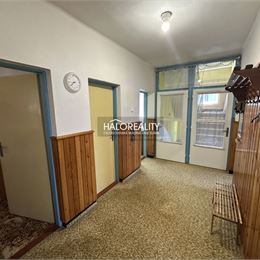 Predaj, rodinný dom Liptovský Mikuláš, Demänová - ZNÍŽENÁ CENA - EXKLUZÍVNE HALO REALITY