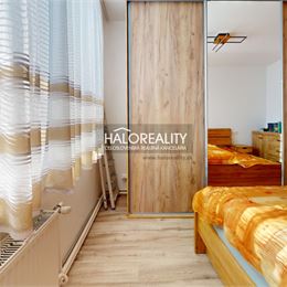 Predaj, štvorizbový byt Žiar nad Hronom, s garážou a záhradou, IBV - EXKLUZÍVNE HALO REALITY