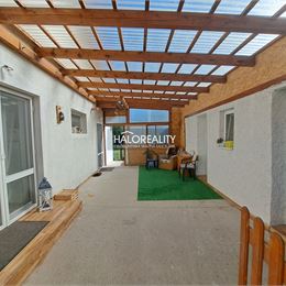 REZERVOVANÉ - Predaj, rodinný dom Prestavlky, dve bytové jednotky - EXKLUZÍVNE HALO REALITY