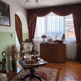 Predaj, rodinný dom Trhová Hradská, + 160 m na podnikanie