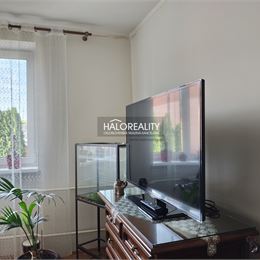 Predaj, rodinný dom Trhová Hradská, + 160 m na podnikanie