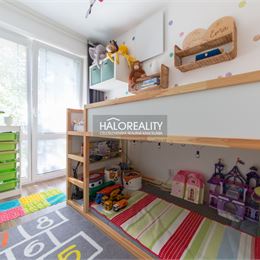 Predaj, trojizbový byt so záhradkou a parkovacím státim Zálesie, Muškátová - EXKLUZÍVNE HALO REALITY