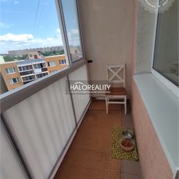 Predaj, trojizbový byt Košice Sídlisko Dargovských hrdinov - Furča - ZNÍŽENÁ CENA - EXKLUZÍVNE HALO REALITY