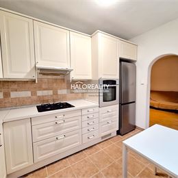 Predaj, dvojizbový byt Bratislava Dúbravka, Považanova ulica