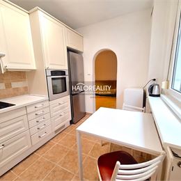 Predaj, dvojizbový byt Bratislava Dúbravka, Považanova ulica