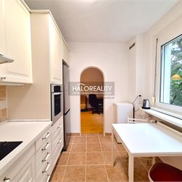 Predaj, dvojizbový byt Bratislava Dúbravka, Považanova ulica