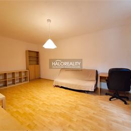 Predaj, dvojizbový byt Bratislava Dúbravka, Považanova ulica