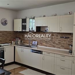 Predaj, zariadený štvorizbový rodinný dom Tomášikovo + VIDEOOBHLIADKA