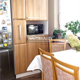 Predaj, trojizbový byt Malacky so zariadením, Centrum - EXKLUZÍVNE HALO REALITY