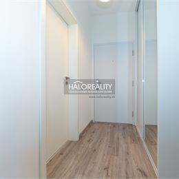 Predaj, jeden a pol izbový byt Bratislava Lamač, BORY HOME, s balkónom - NOVOSTAVBA - EXKLUZÍVNE HALO REALITY