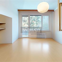 Predaj, trojizbový byt Zvolen, Zlatý Potok, veľký slnečný byt so štyrmi lodžiami - ZNÍŽENÁ CENA - EXKLUZÍVNE