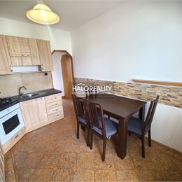 Predaj, trojizbový byt Žilina, Hájik + VIDEOOBHLIADKA