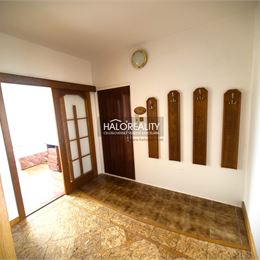 Predaj, trojizbový byt Žilina, Hájik + VIDEOOBHLIADKA