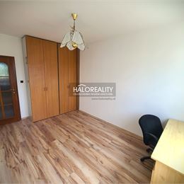 Predaj, trojizbový byt Žilina, Hájik + VIDEOOBHLIADKA