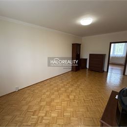 Predaj, trojizbový byt Poprad, JUH 3, Top lokalita - ZNÍŽENÁ CENA