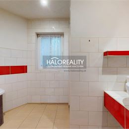 REZERVOVANÉ - Predaj, rodinný dom Bzenica, obec Bukovina - ZNÍŽENÁ CENA - EXKLUZÍVNE HALO REALITY