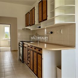 Predaj, trojizbový byt Zvolen, Zlatý Potok