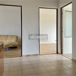 Predaj, trojizbový byt Zvolen, Zlatý Potok