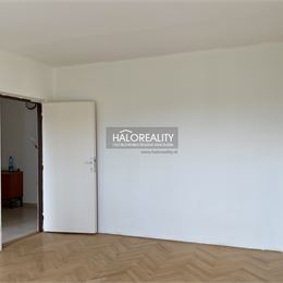 Predaj, trojizbový byt Zvolen, Zlatý Potok