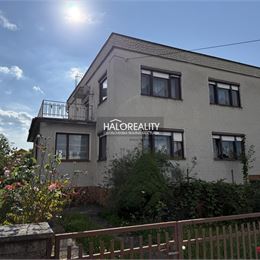 Predaj, rodinný dom Oslany - EXKLUZÍVNE HALO REALITY