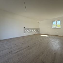 Predaj, rodinný dom Malé Kršteňany, predáva sa v stave štandard - NOVOSTAVBA