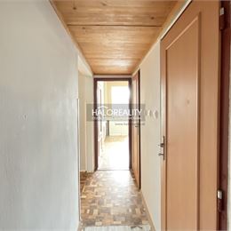 REZERVOVANÉ - Predaj, trojizbový byt Banská Bystrica, Sásová - EXKLUZÍVNE HALO REALITY