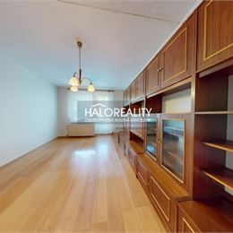 Predaj, trojizbový byt Zvolen, s balkónom - ZNÍŽENÁ CENA - EXKLUZÍVNE HALO REALITY