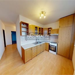Predaj, trojizbový byt Poprad, s balkónom - ZNÍŽENÁ CENA