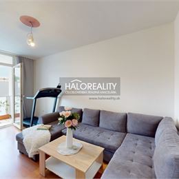 Predaj, štvorizbový byt Žiar nad Hronom - EXKLUZÍVNE HALO REALITY
