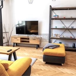 Predaj, dvojizbový byt Prievidza, Centrum
