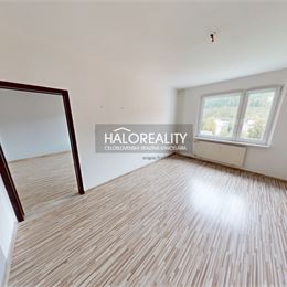 Predaj, dvojizbový byt Liptovský Hrádok, Slnečný