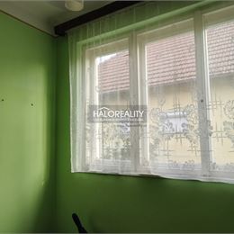 Predaj, rodinný dom Topoľníky - EXKLUZÍVNE HALO REALITY