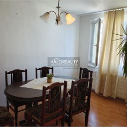 Predaj, štvorizbový byt Dunajská Streda
