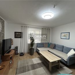 Predaj, trojizbový byt Prievidza, Centrum - EXKLUZÍVNE HALO REALITY